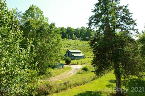 687 John Shehan Rd, Tryon, NC 28782 photo 3