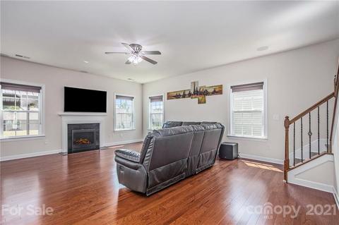 2078 Feldspar Dr, Davidson, NC 28036 photo 6