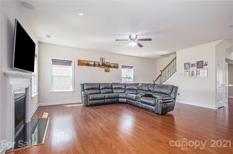2078 Feldspar Dr, Davidson, NC 28036 photo 8
