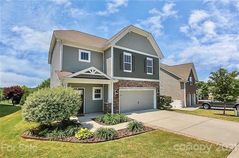 11048 Hat Creek Ln, Davidson, NC 28036 photo 1