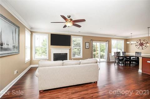 11048 Hat Creek Ln, Davidson, NC 28036 photo 6