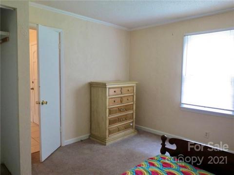 324 Racking Cv, Sylva, NC 28779 photo 9