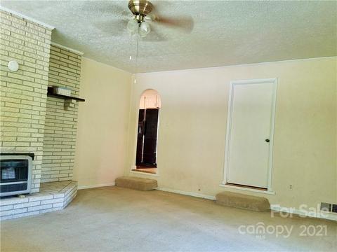 324 Racking Cv, Sylva, NC 28779 photo 15