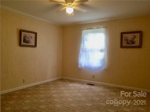 324 Racking Cv, Sylva, NC 28779 photo 10