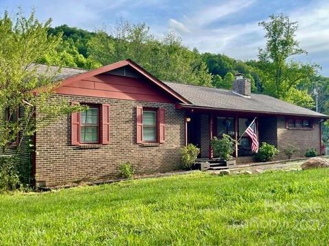 324 Racking Cv, Sylva, NC 28779 photo 1