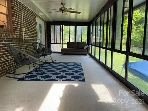 324 Racking Cv, Sylva, NC 28779 photo 13