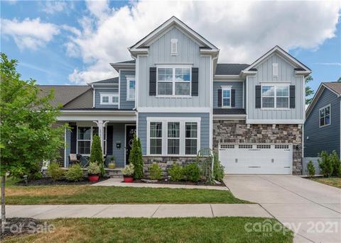 17532 Julees Walk Ln, Davidson, NC 28036 photo 1