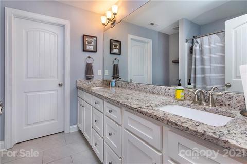 832 Murphy St, Kannapolis, NC 28081 photo 17