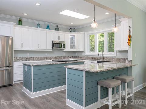743 Streamside Dr, Arden, NC 28704 photo 9