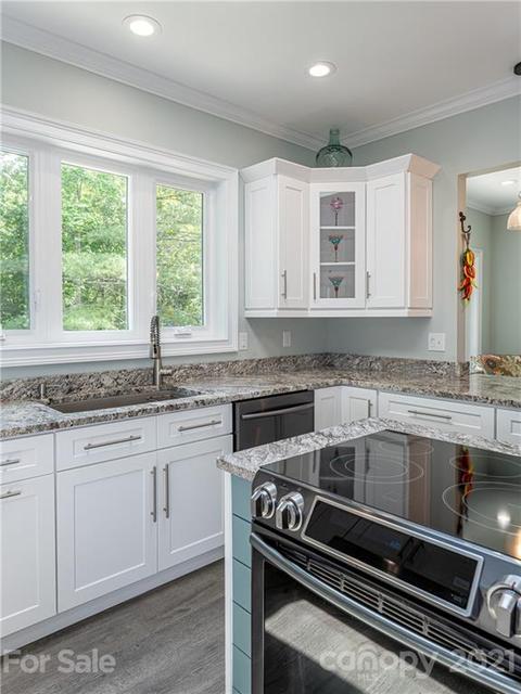 743 Streamside Dr, Arden, NC 28704 photo 12