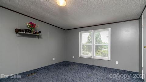 449 Divide Loop, Flat Rock, NC 28731 photo 27