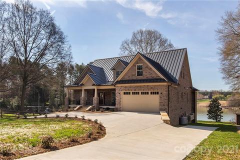 4223 Cascade St, Terrell, NC 28682 photo 2