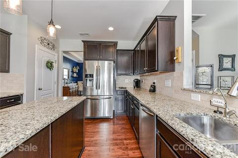2090 Feldspar Dr, Davidson, NC 28036 photo 12