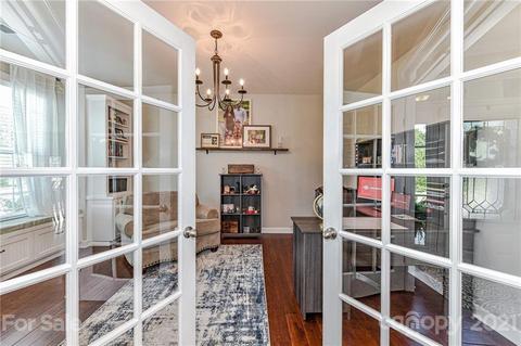 2090 Feldspar Dr, Davidson, NC 28036 photo 4