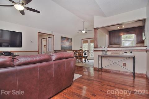 5209 Willow Run Dr, Monroe, NC 28110 photo 1