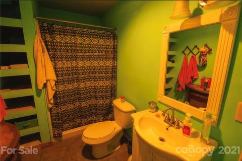 265 Lick Log Rd, Sylva, NC 28779 photo 12