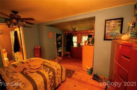 265 Lick Log Rd, Sylva, NC 28779 photo 7