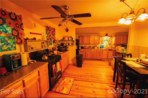 265 Lick Log Rd, Sylva, NC 28779 photo 10