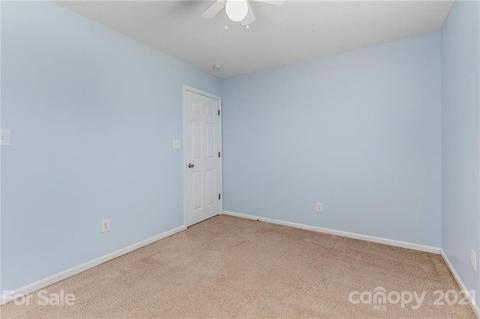 709 Bowen Dr, Lowell, NC 28098 photo 25