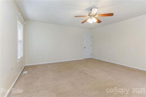 709 Bowen Dr, Lowell, NC 28098 photo 15