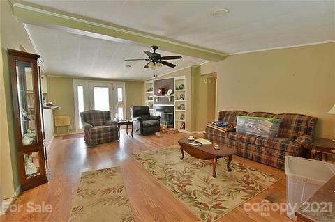 2385 Continental Dr, Lancaster, SC 29720 photo 8
