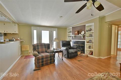 2385 Continental Dr, Lancaster, SC 29720 photo 9