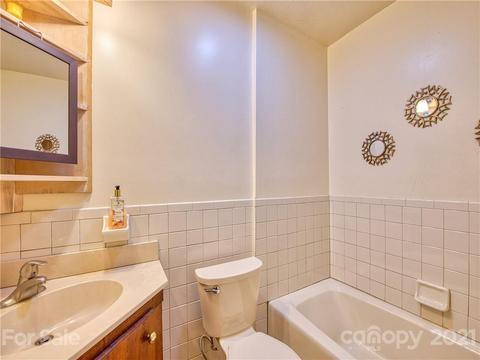758 Chad Crawford Rd, Sylva, NC 28779 photo 9