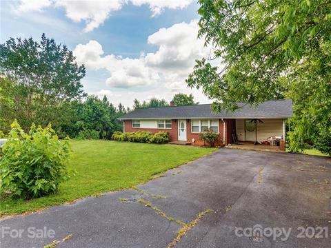 5140 Hall St, Conover, NC 28613 photo 2