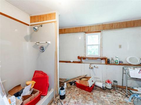 5140 Hall St, Conover, NC 28613 photo 16