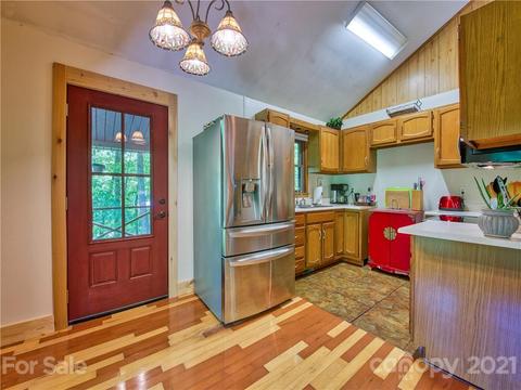 141 Cabbage Patch Rd, Sylva, NC 28779 photo 9