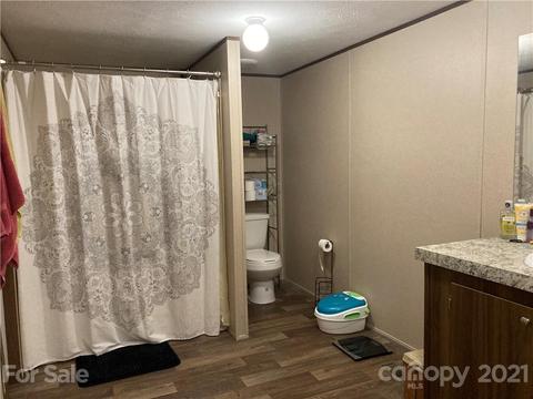 1365 Cape Hickory Rd, Hickory, NC 28601 photo 9