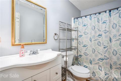5188 Wright Dr, Hickory, NC 28602 photo 13