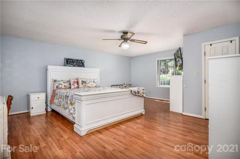 5188 Wright Dr, Hickory, NC 28602 photo 10