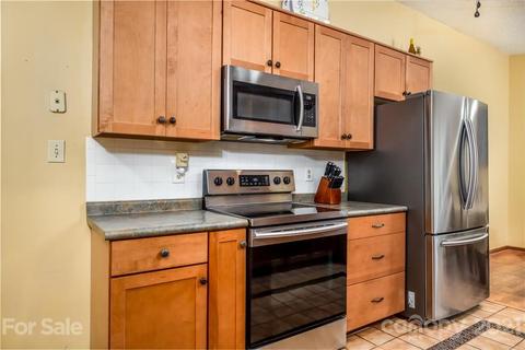 5188 Wright Dr, Hickory, NC 28602 photo 8