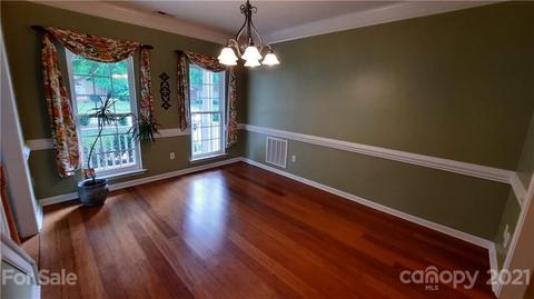 7646 Sedgebrook Dr, Stanley, NC 28164 photo 4