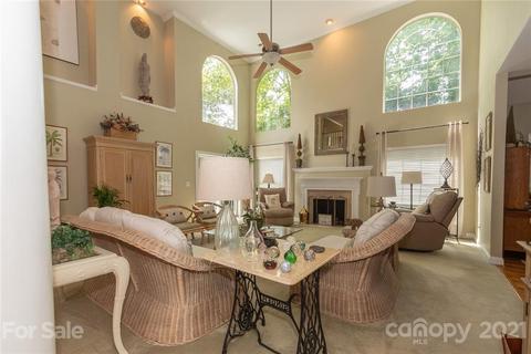 21616 Scottcrest Cir, Cornelius, NC 28031 photo 11