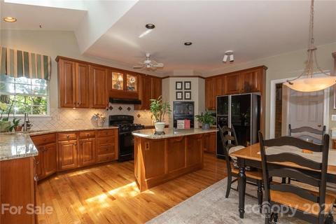 21616 Scottcrest Cir, Cornelius, NC 28031 photo 16