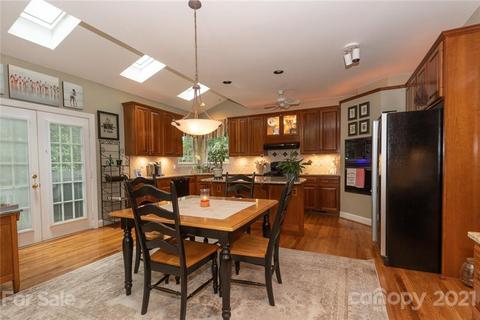21616 Scottcrest Cir, Cornelius, NC 28031 photo 14