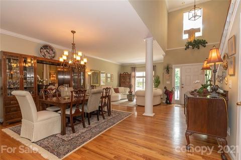 21616 Scottcrest Cir, Cornelius, NC 28031 photo 9