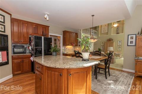 21616 Scottcrest Cir, Cornelius, NC 28031 photo 13