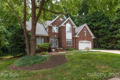 21616 Scottcrest Cir, Cornelius, NC 28031 photo 3