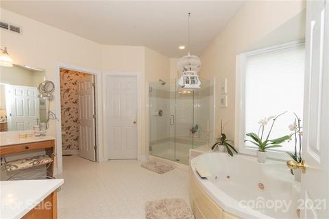 21616 Scottcrest Cir, Cornelius, NC 28031 photo 39