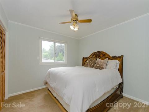 80 Chapman St, Clyde, NC 28721 photo 15