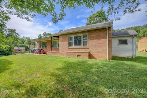 232 P V Rd, Clyde, NC 28721 photo 1