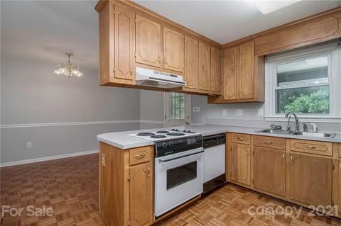 2430 Roberta Rd, Concord, NC 28027 photo 2