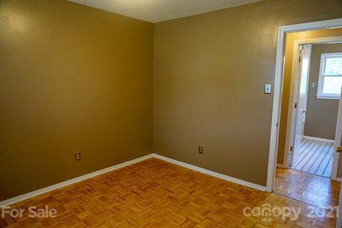 1264 Venus St, Conover, NC 28613 photo 17