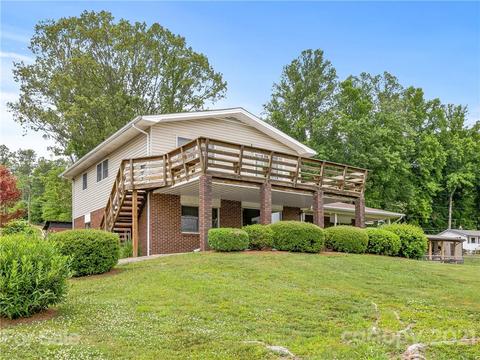 56 W Galloway Rd, Brevard, NC 28712 photo 3