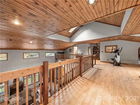 363 Bobcat Trl, Saluda, NC 28773 photo 23
