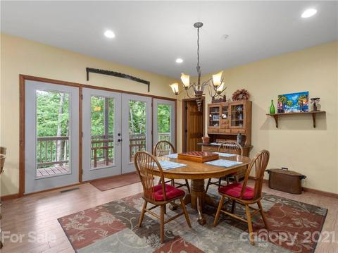 363 Bobcat Trl, Saluda, NC 28773 photo 10