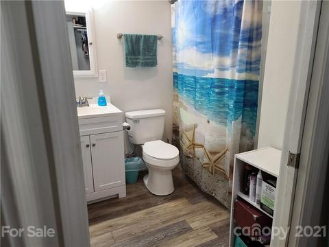 40 Pebblebrook St, Clyde, NC 28721 photo 5